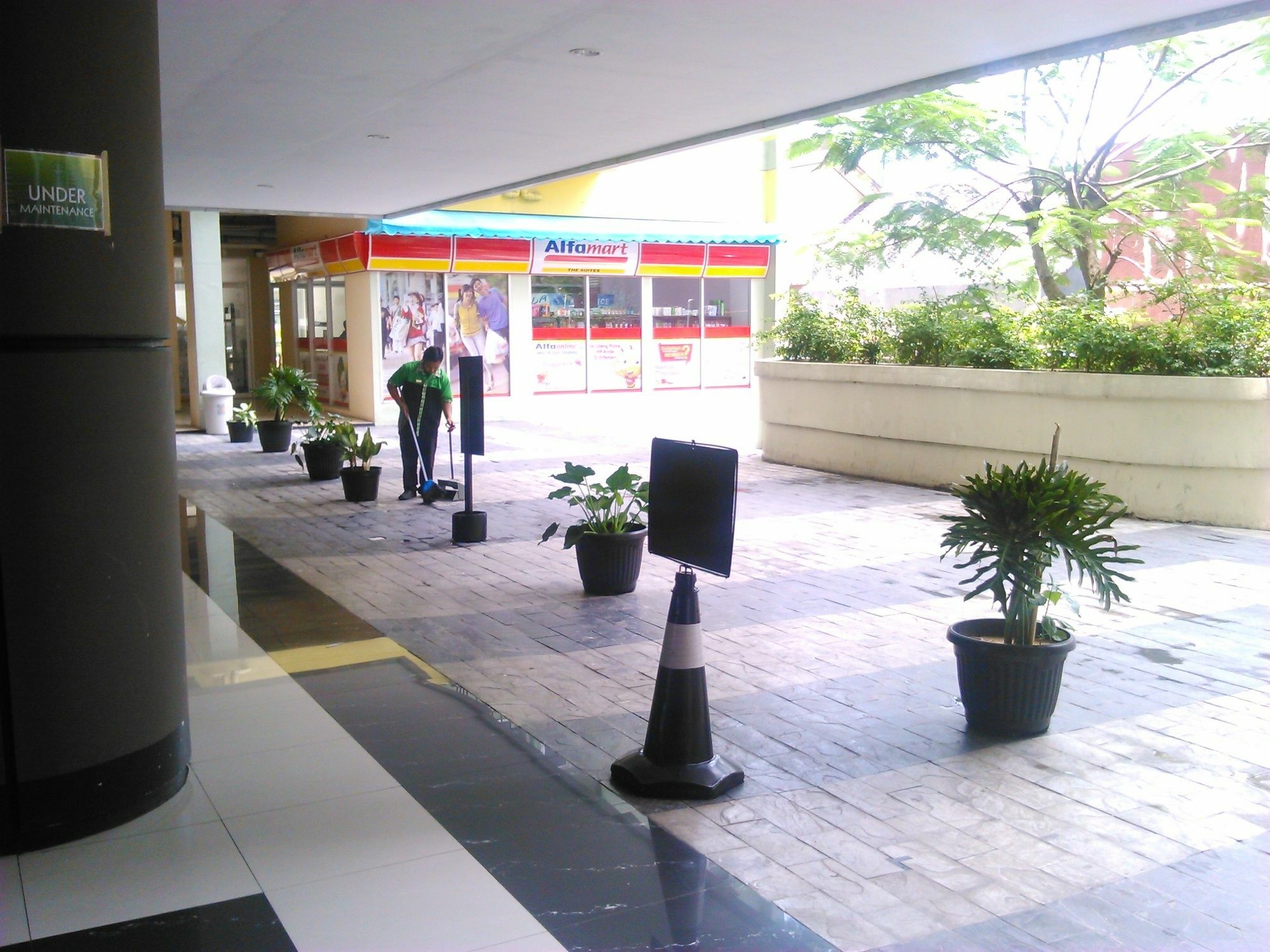 The Suites Metro Apartment - Putri Bandung Extérieur photo