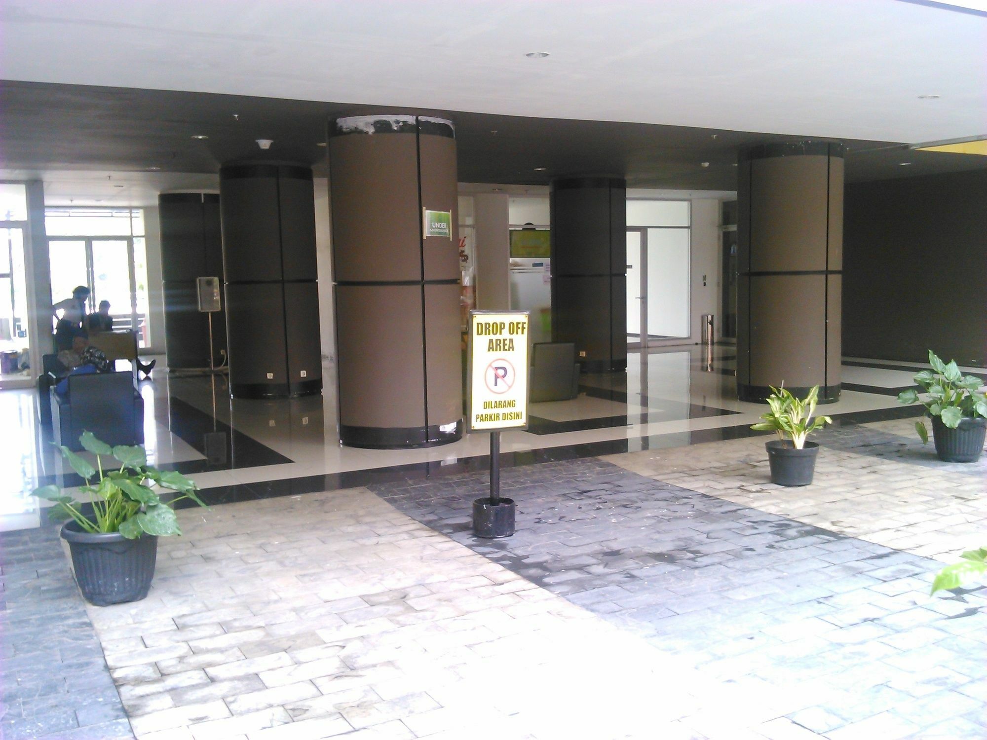 The Suites Metro Apartment - Putri Bandung Extérieur photo