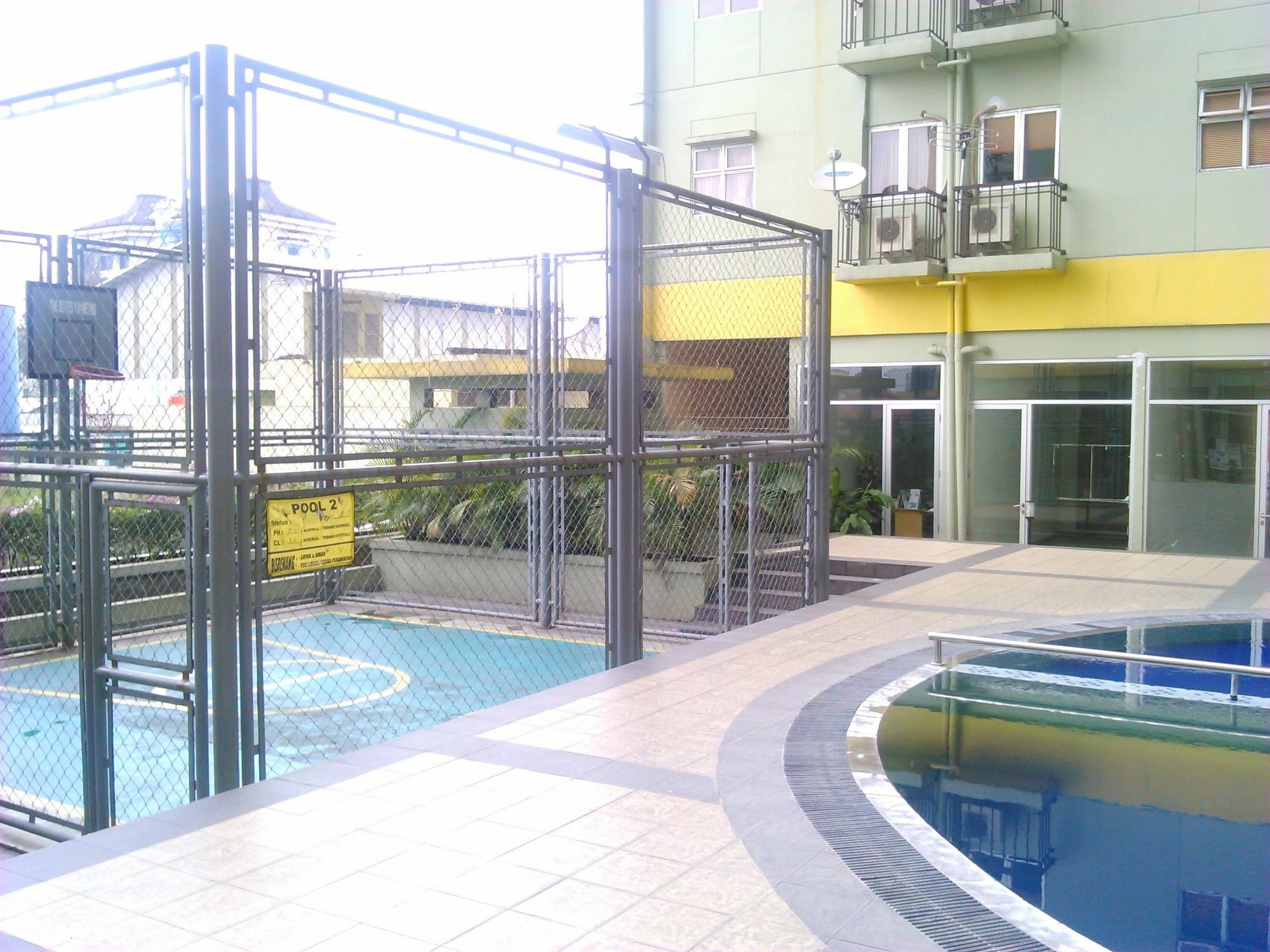 The Suites Metro Apartment - Putri Bandung Extérieur photo