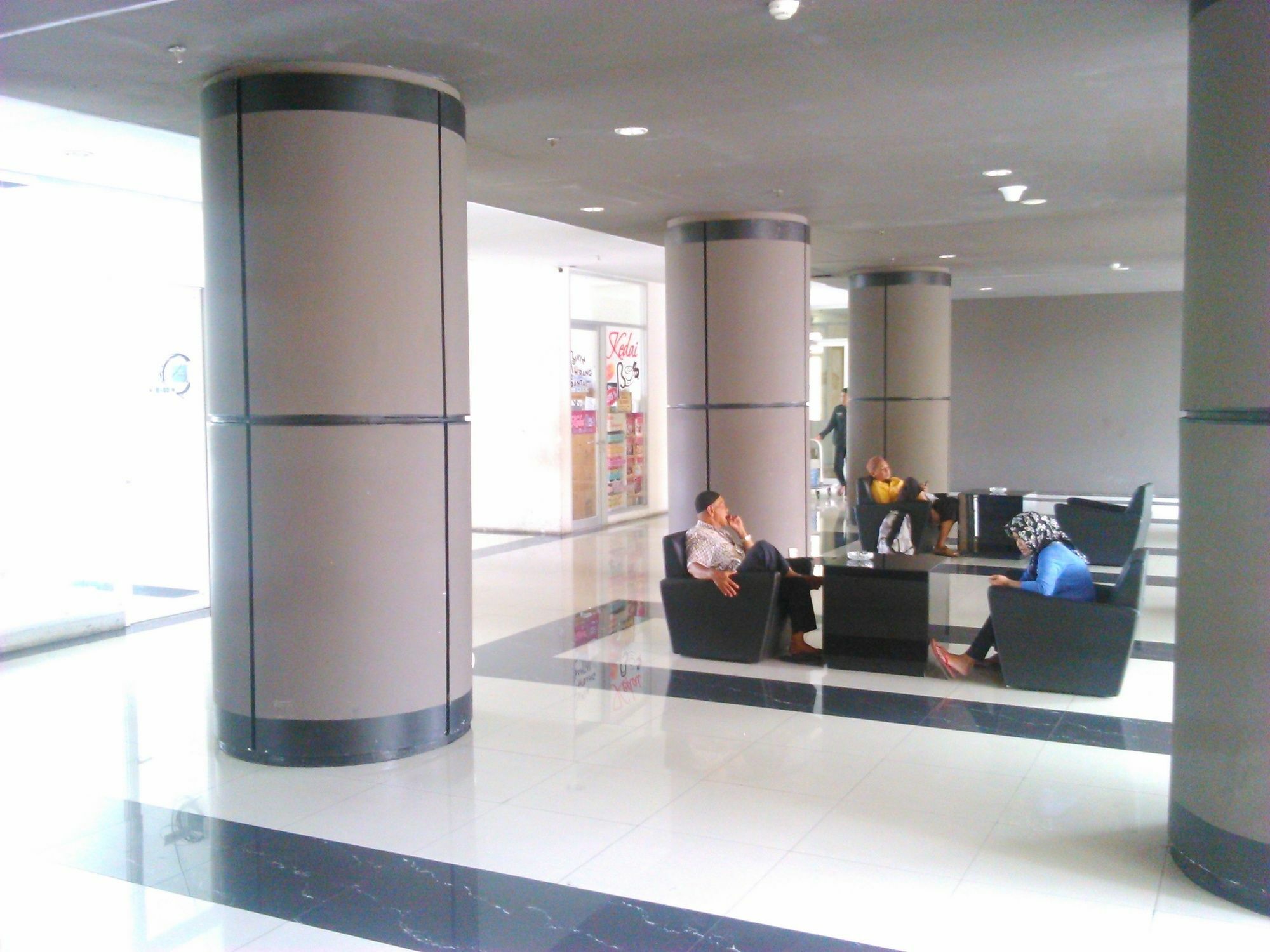 The Suites Metro Apartment - Putri Bandung Extérieur photo
